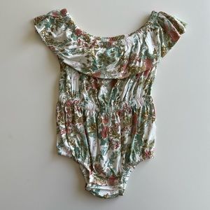 Kate Quinn queen Anne’s lace print NWT